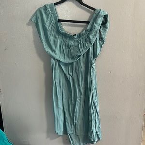 Blue strapless dress